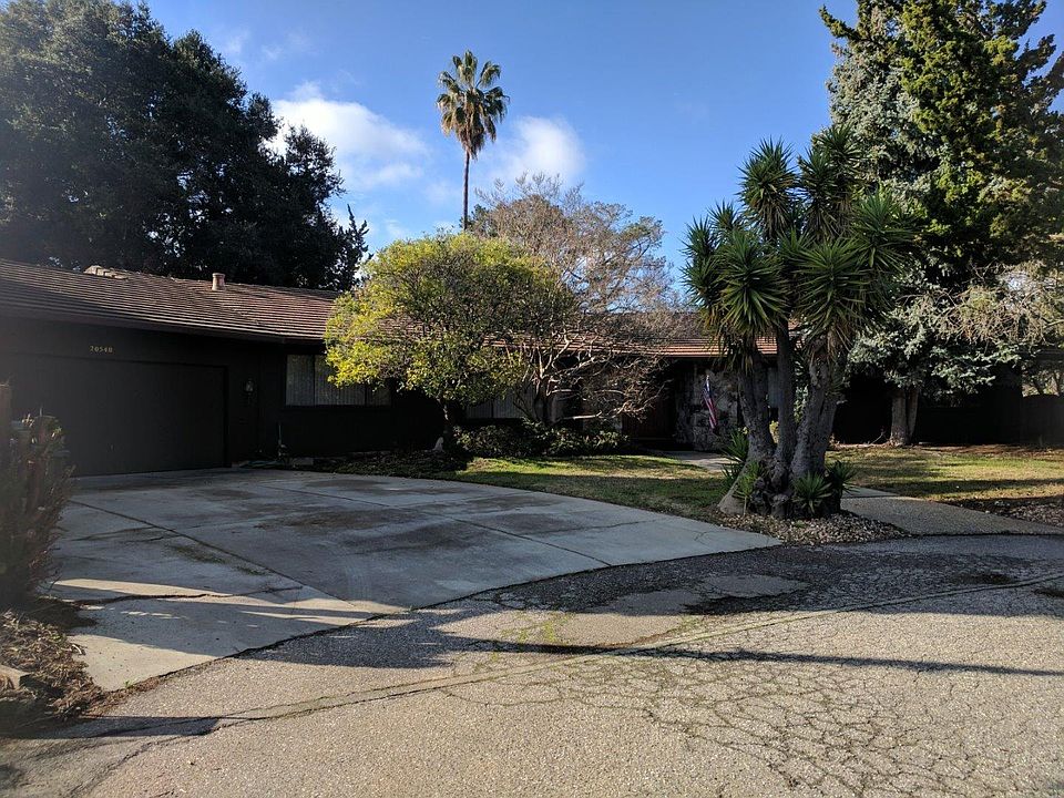 1st image of 20540 Gordon Ct