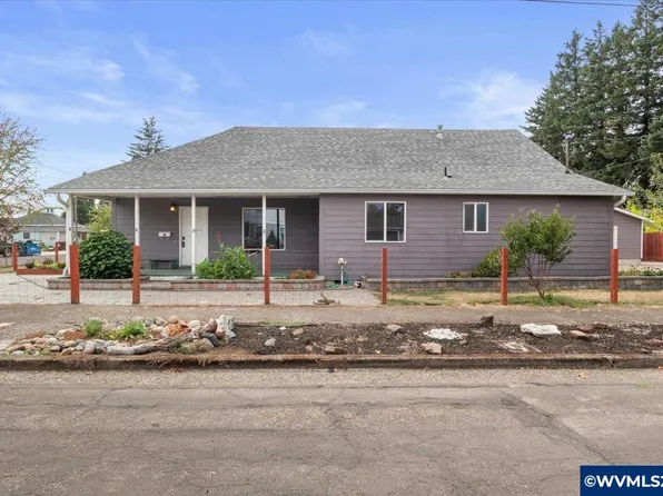 306 Pine St NE, Albany, OR 97321