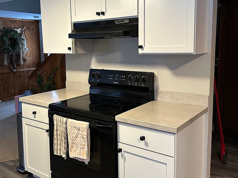 1323 Daboll Rd — Photo 3