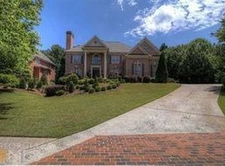 1030 Lake Shore Overlook, Alpharetta, GA 30005