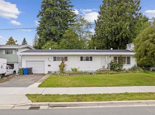 33267 Mayfair Ave, Abbotsford, BC V2S 1P3