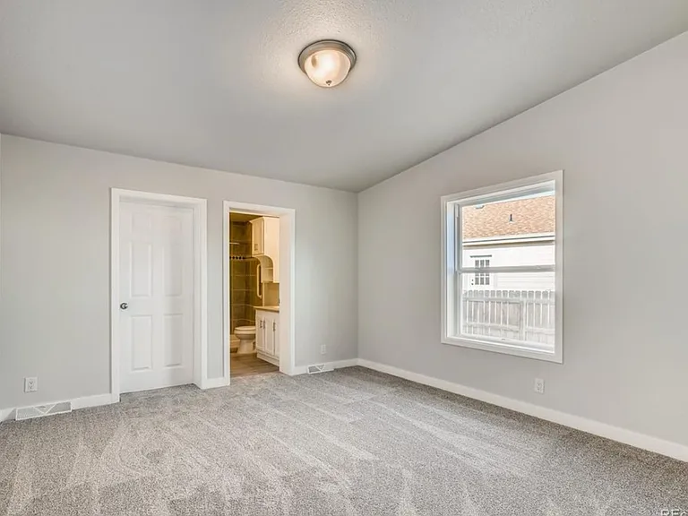 2503 Carriage Dr — Photo 13