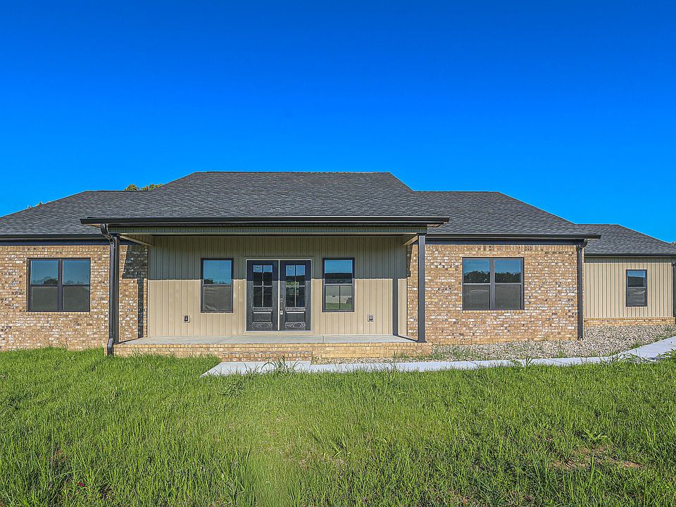 1st image of 111 Ayly Estates Dr