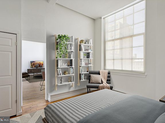 5th image of 1238 Callowhill St Suite 701