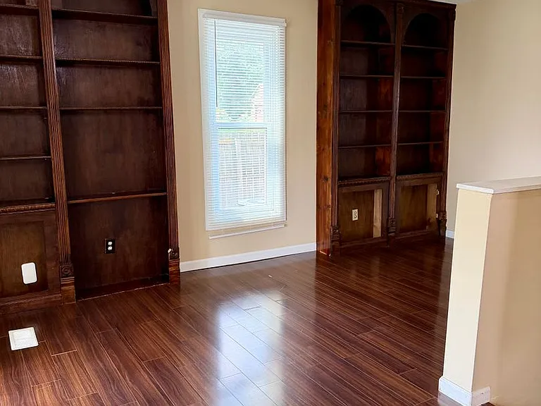 741 S 1st Ave — Photo 31
