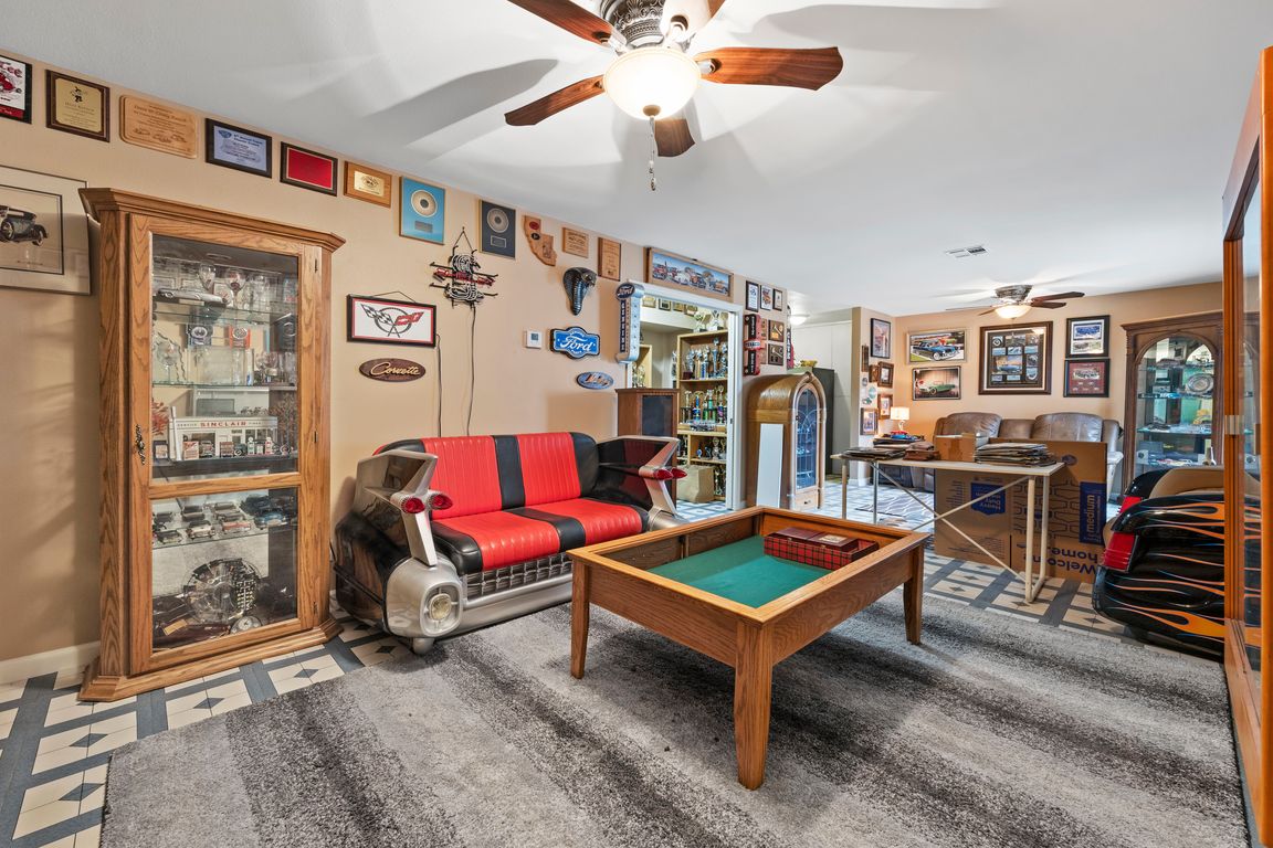 next background image