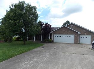 1549 County Road 521, Poplar Bluff, MO 63901