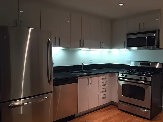 Rented by Waterton Residential New York | media 58