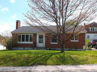 109 Steeles Ln, Tazewell, VA 24651
