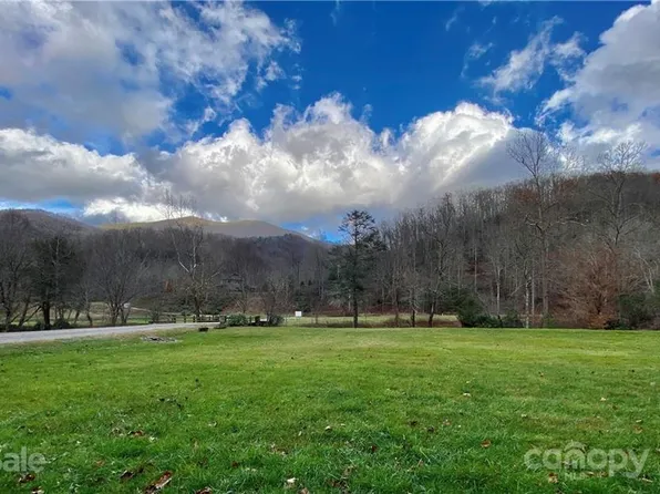 17 Shining Rock Dr Lot 17, Canton, NC 28716