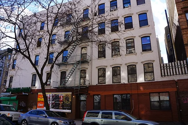 Rented by J Misrahi Realty Corp | media 4