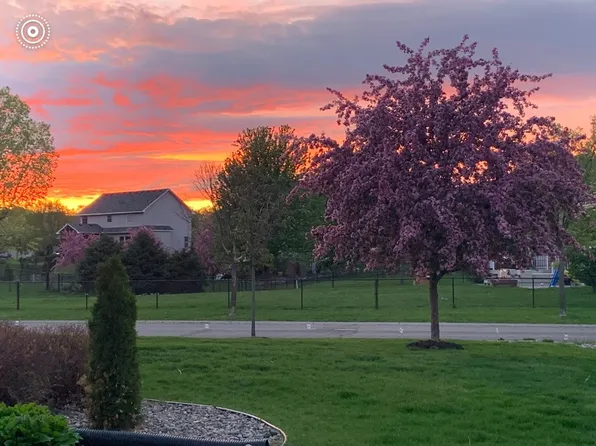 9730 Gander Ln, Saint Bonifacius, MN 55375