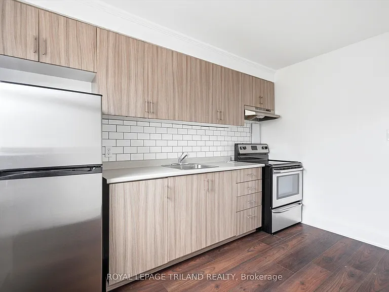 310 Speedvale Ave E #6 — Photo 6