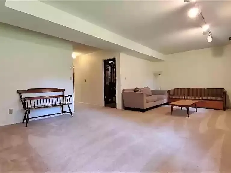 1386 Arden View Dr — Photo 29