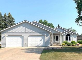 349 Larson Ave N, Fosston, MN 56542