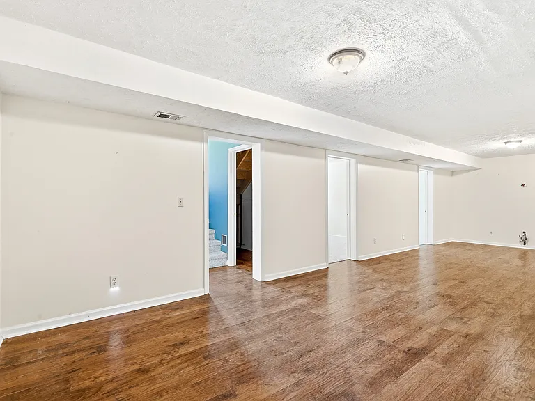 1690 River Bend Rd — Photo 21