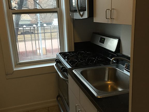 5th image of 3989 51st St APT 4I