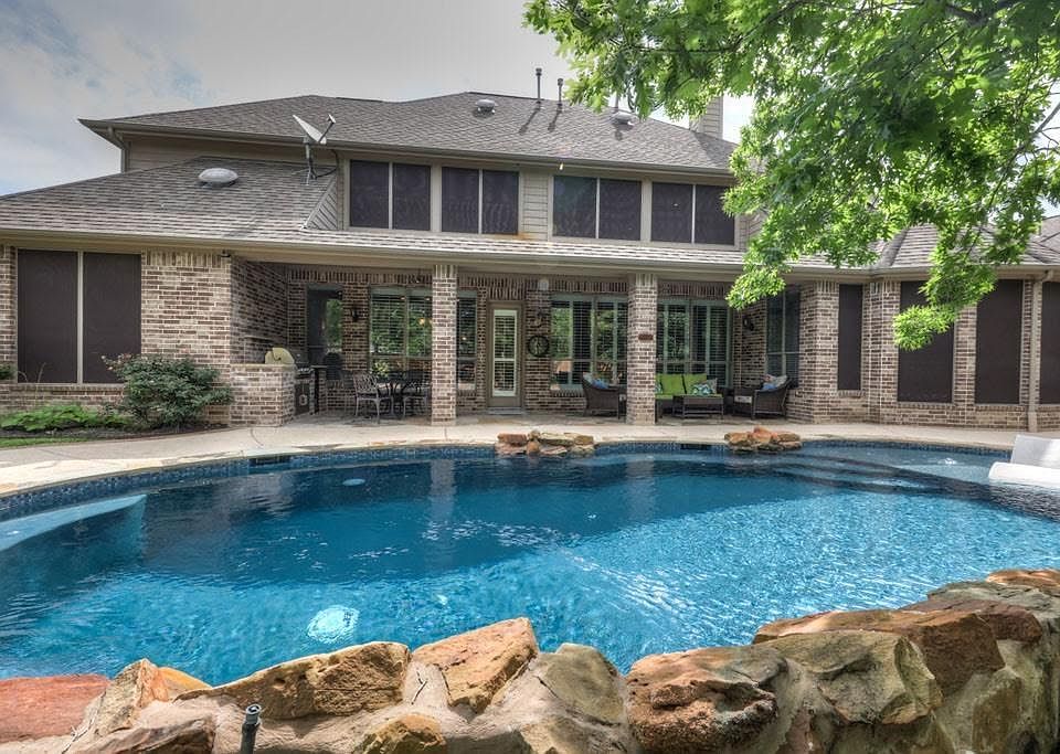 1st image of 17319 Lake Chelan Ln
