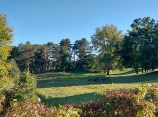 8021 28th St SE, Ada, MI 49301