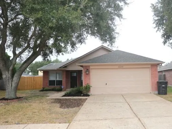 16210 Rosenridge Dr, Houston, TX 77053