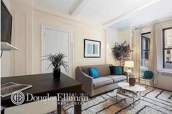 1st image of 157 E 72nd St APT 1K