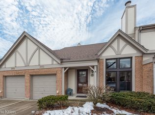 3052 Carlton Ct, Westchester, IL 60154