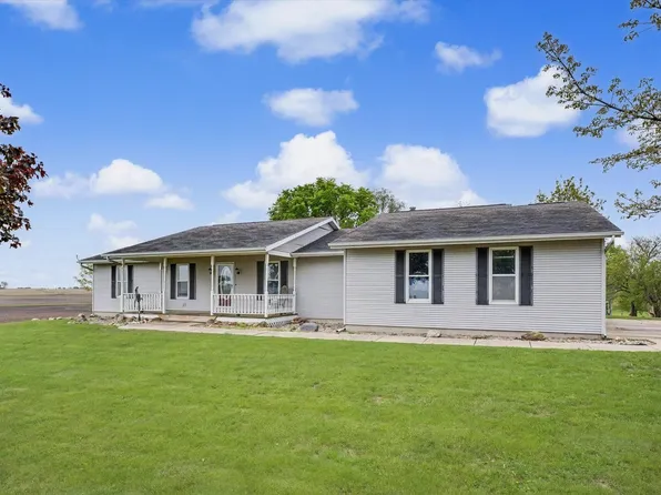 1681 County Road 700 N, Philo, IL 61864