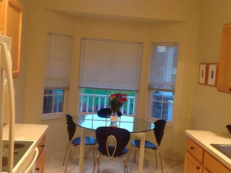 Breakfast nook previous tenant