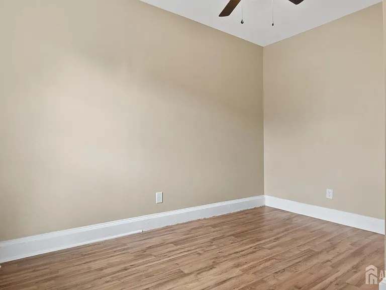 145-147 Delaware Ave #2 — Photo 15