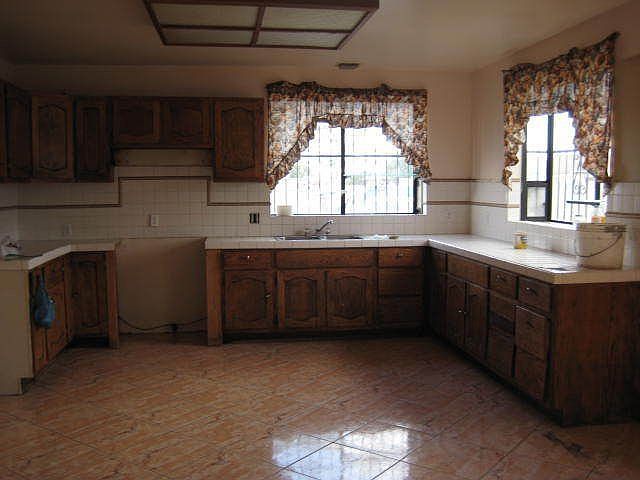 2nd image of 437 N Juanita Ave