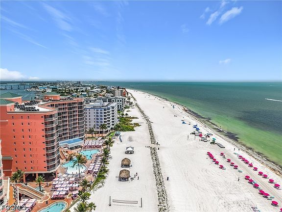 4th image of 200 Estero Blvd #P03