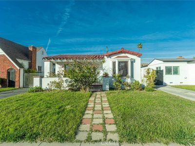 647 W 103rd St, Los Angeles, CA, 90044