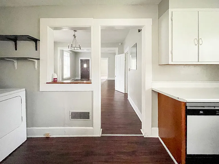 824 W Beechwood Ave — Photo 29
