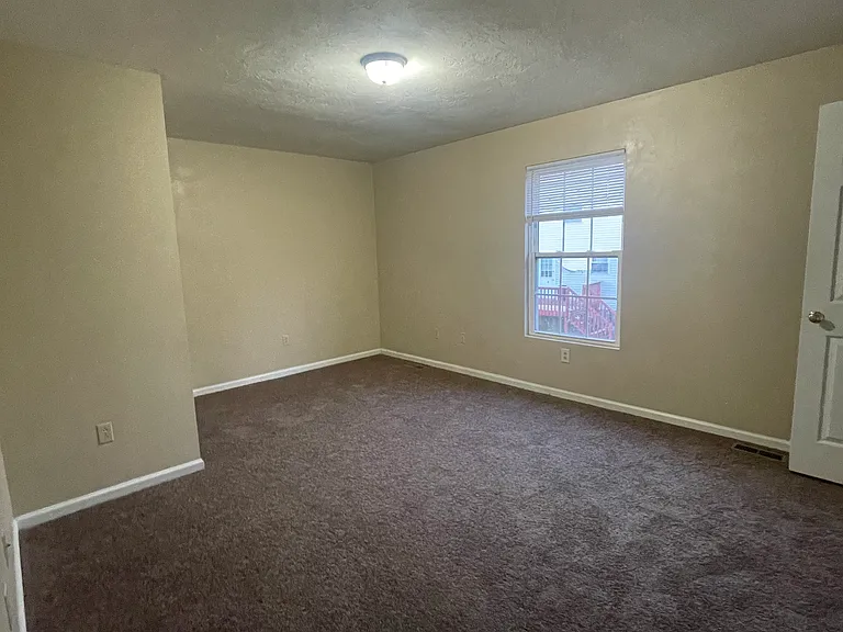 507 Lester St #D — Photo 6
