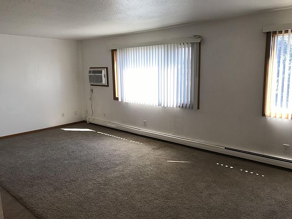 2nd image of 2007 E Divide Ave #17