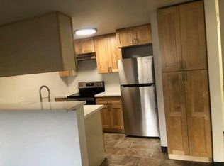 809 SW 149th St APT B4, Seattle, WA 98166