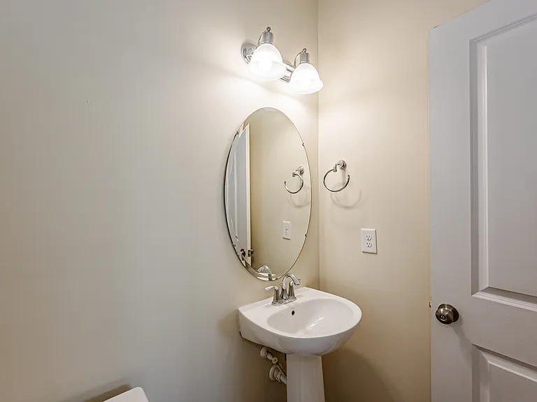3927 Liesfeld Pl — Photo 20