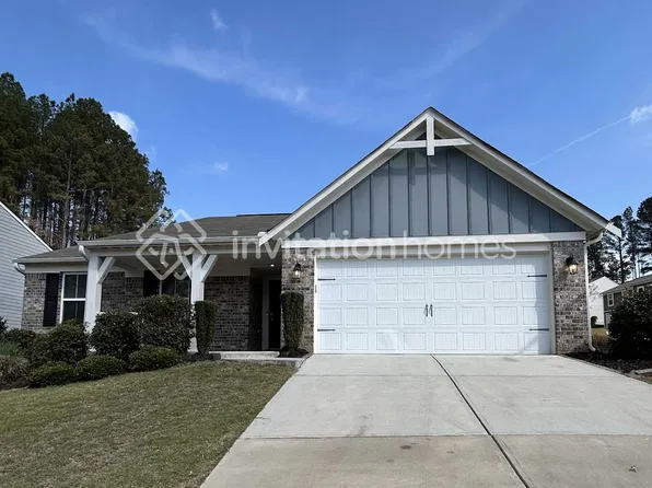 351 Moonlit Trl, Dallas, GA 30132