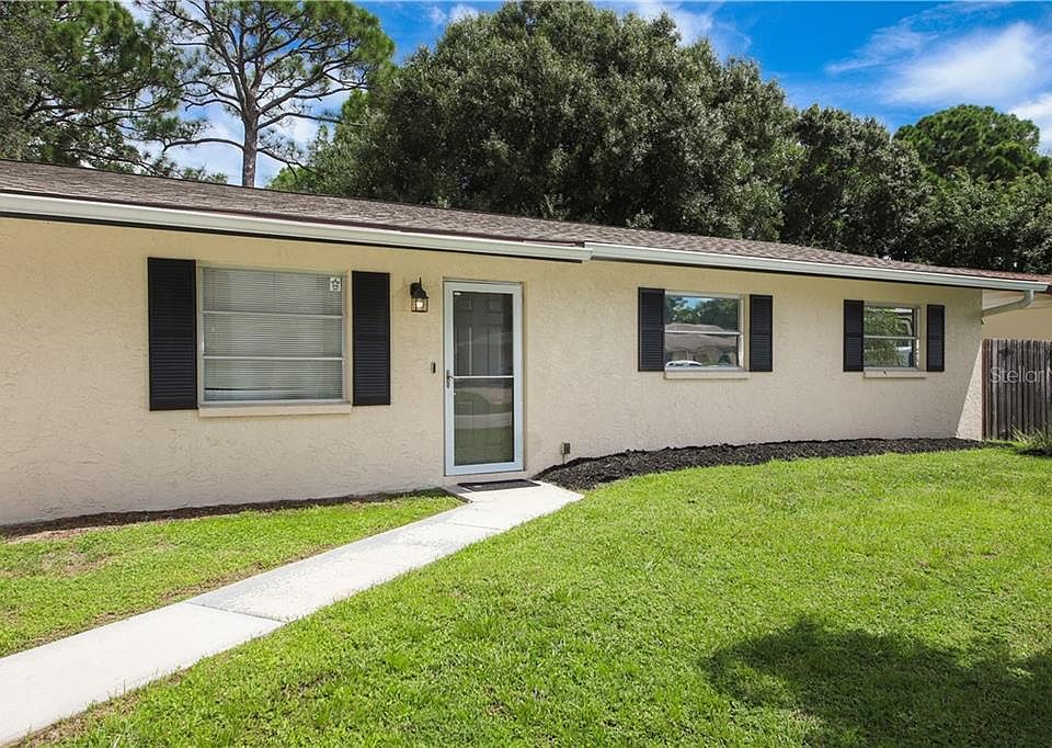 1st image of 3917 Corona Ln