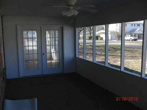 screened in back porch