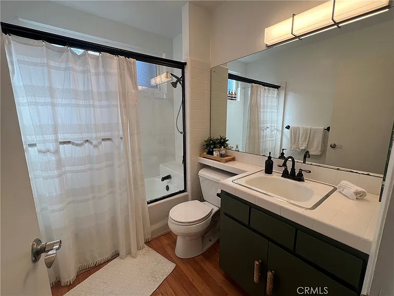 23870 Lakeview Dr — Photo 12