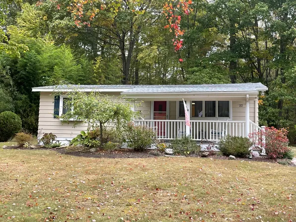 22 Stone Hedge Road, Westbrook, CT 06498