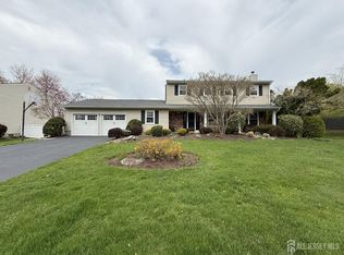 15 Delaware Dr, East Brunswick, NJ 08816