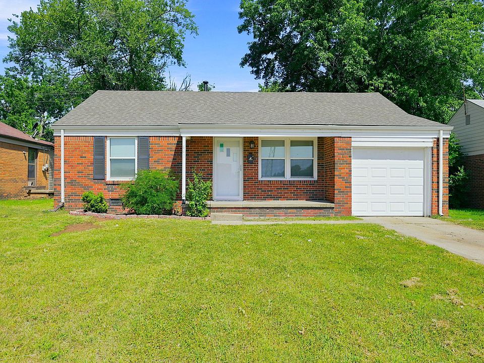 1st image of 641 S Apache Dr