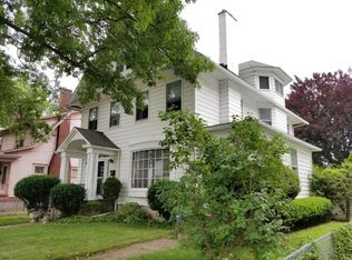42 E Vaughn St, Kingston, PA 18704
