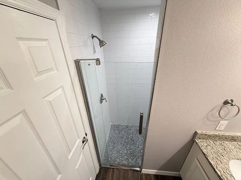 2615 Fair Oaks Dr — Photo 12