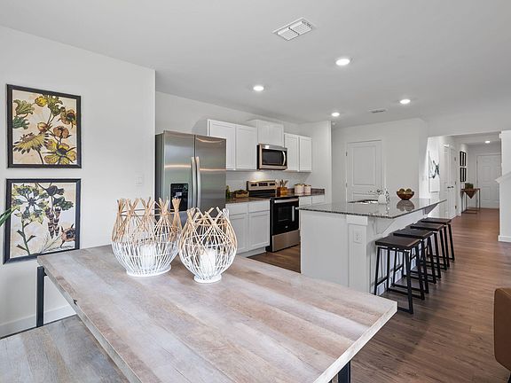 7th image of this home