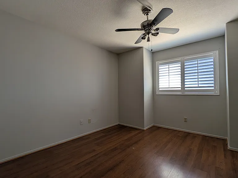 28606 River Glen Ct — Photo 17