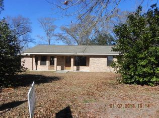 46 Rogers Rd, Hattiesburg, MS 39401