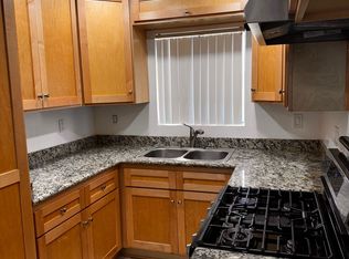 Upstairs 1 Bed 3 Bath in Westminster, 1 Car Garage Available!, Westminster, CA 92683